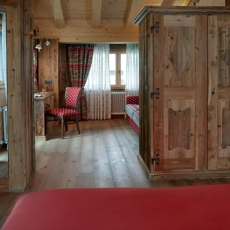 Francois Boutique Rooms - Matterhorn Retreat & Spa In Cervinia-2